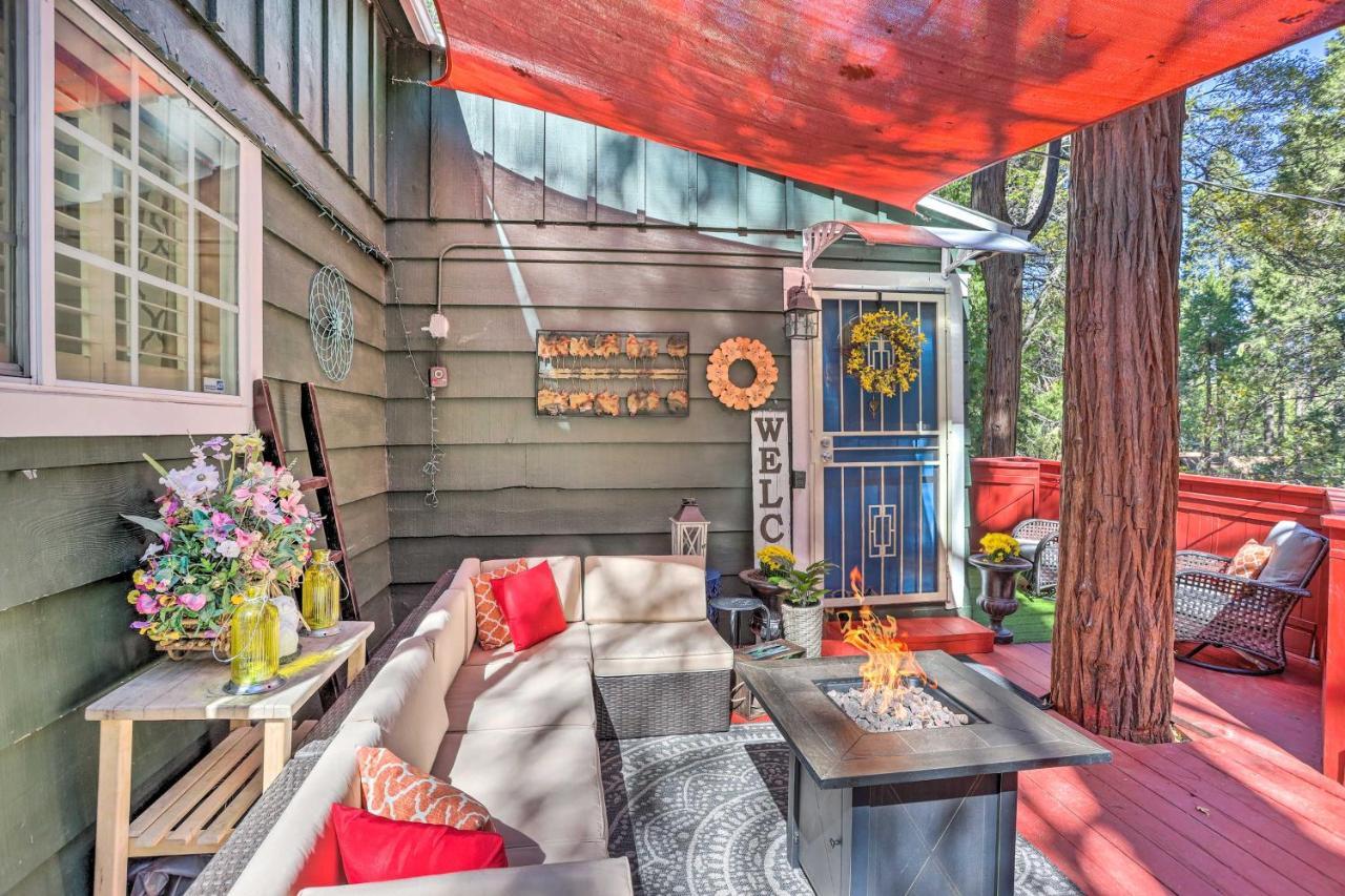 Boho Crestline Cabin, 1 Mile To Lake Gregory! Exterior photo