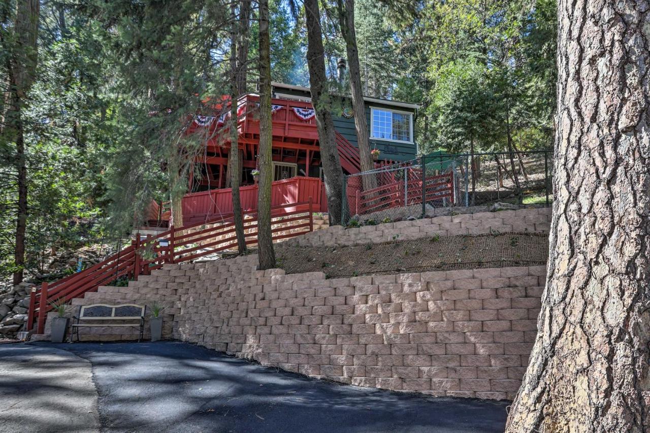Boho Crestline Cabin, 1 Mile To Lake Gregory! Exterior photo